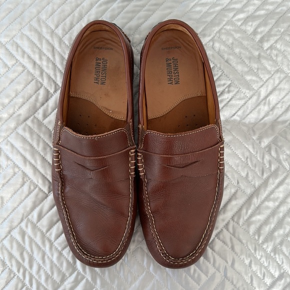 Men’s Johnston & Murphy Brown Leather Loafers - Picture 2 of 10